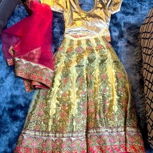 Lehnga choli